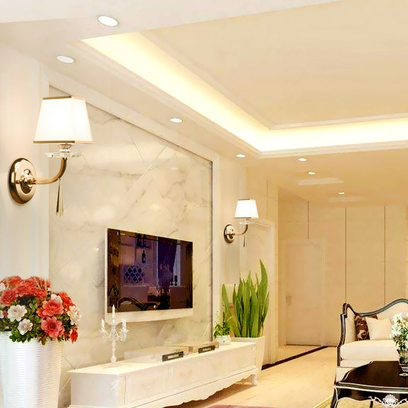 Creative LED Wall Light for Mirror Illumination